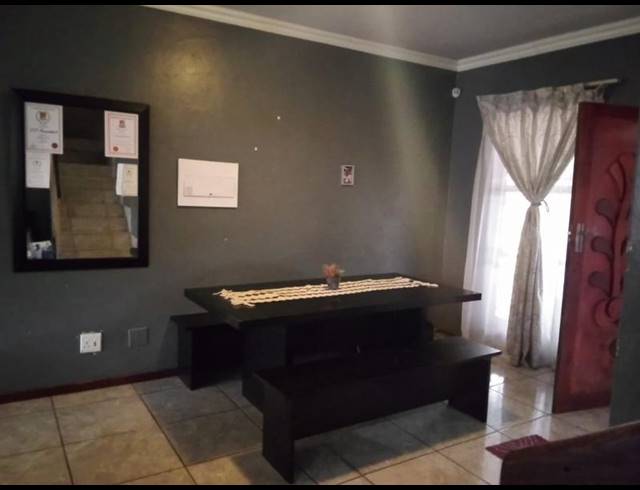 3 BEDROOM TOWNHOUSE FOR SALE IN WESPARK